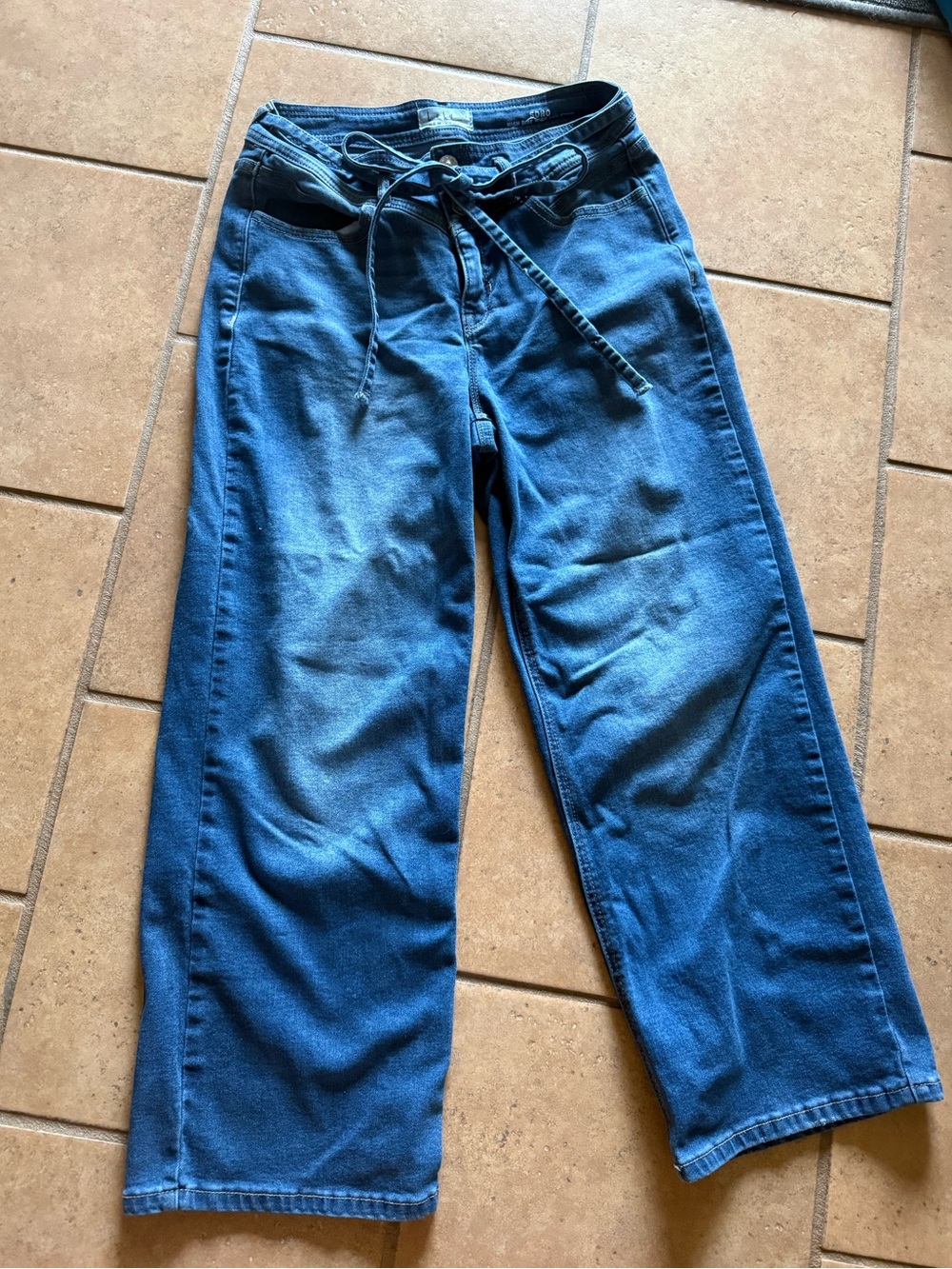 Nicole Miller Soho High Rise Wide Leg Crop Jeans
